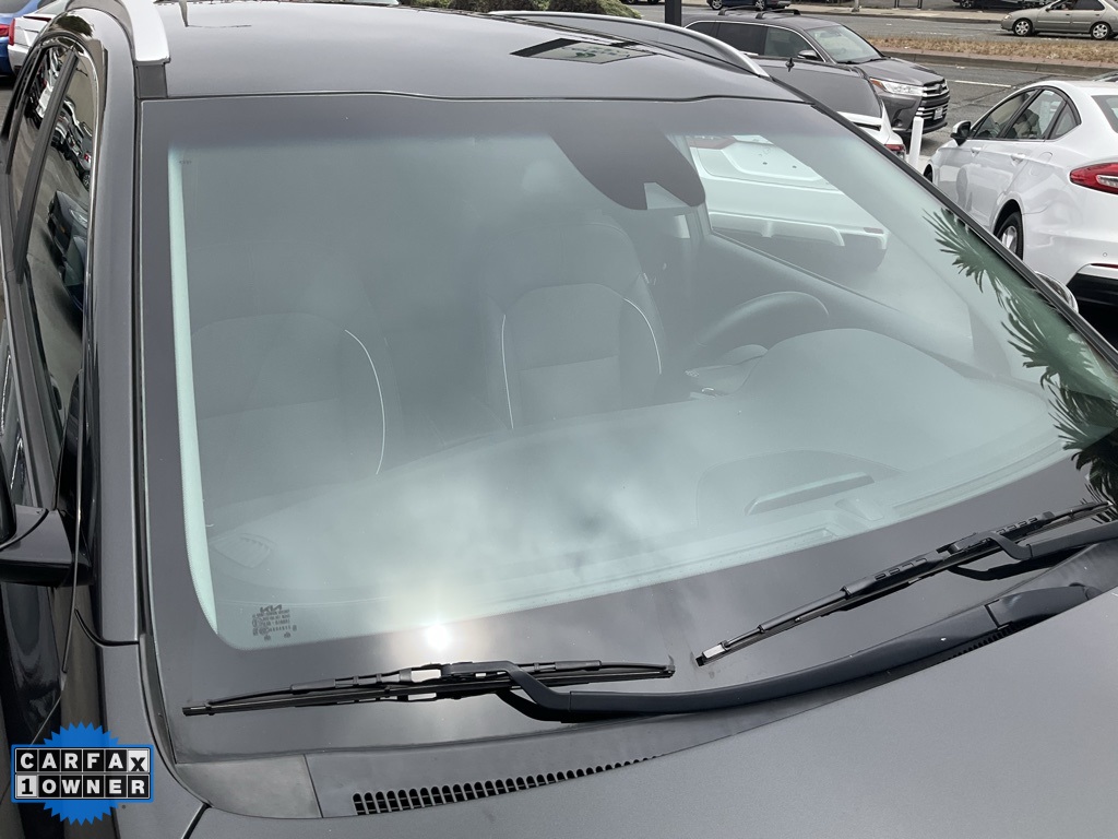 Vehicle image 21 of 89