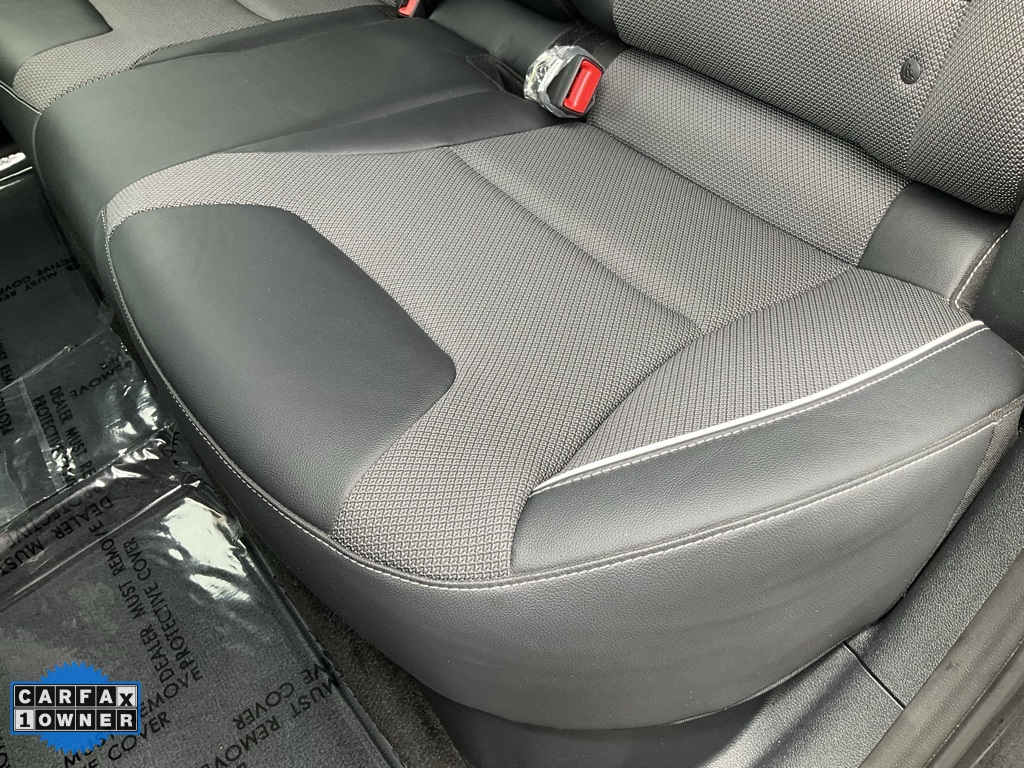 Vehicle image 83 of 89
