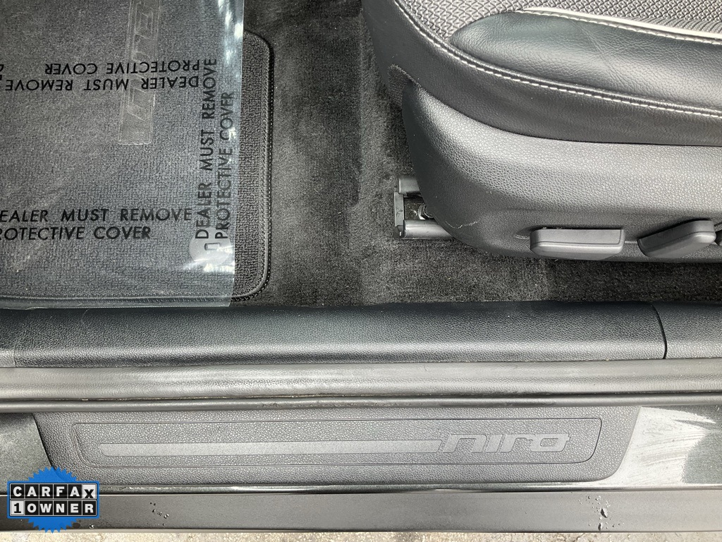Vehicle image 75 of 89