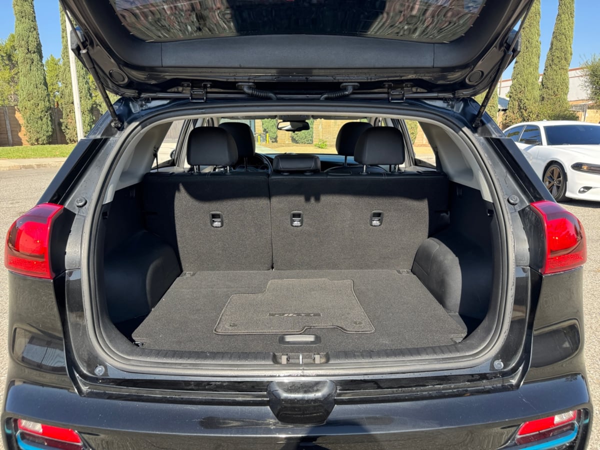 2022 Kia Niro EV EX Image 10 of 21