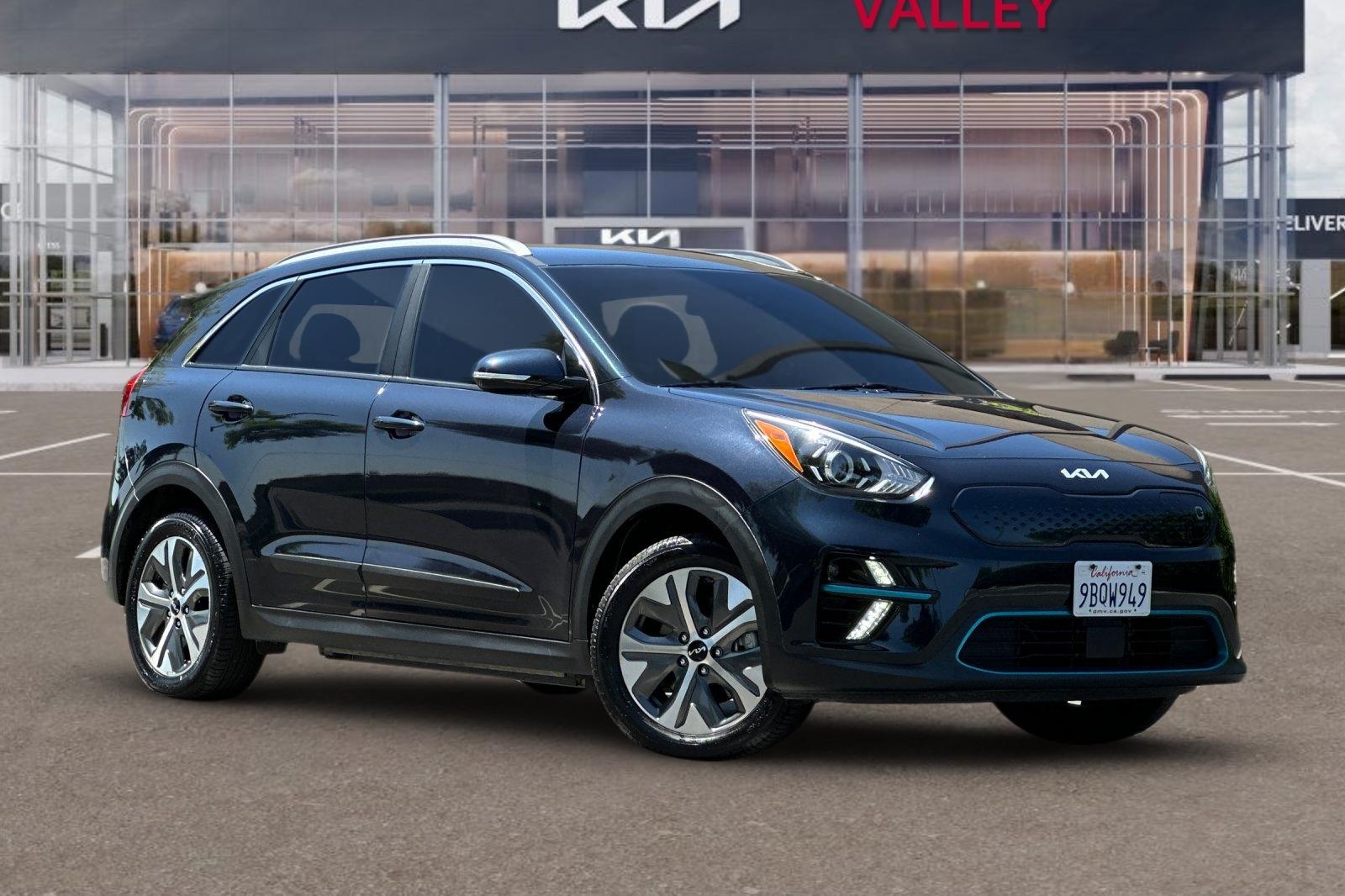 Vehicle image 3 of 25