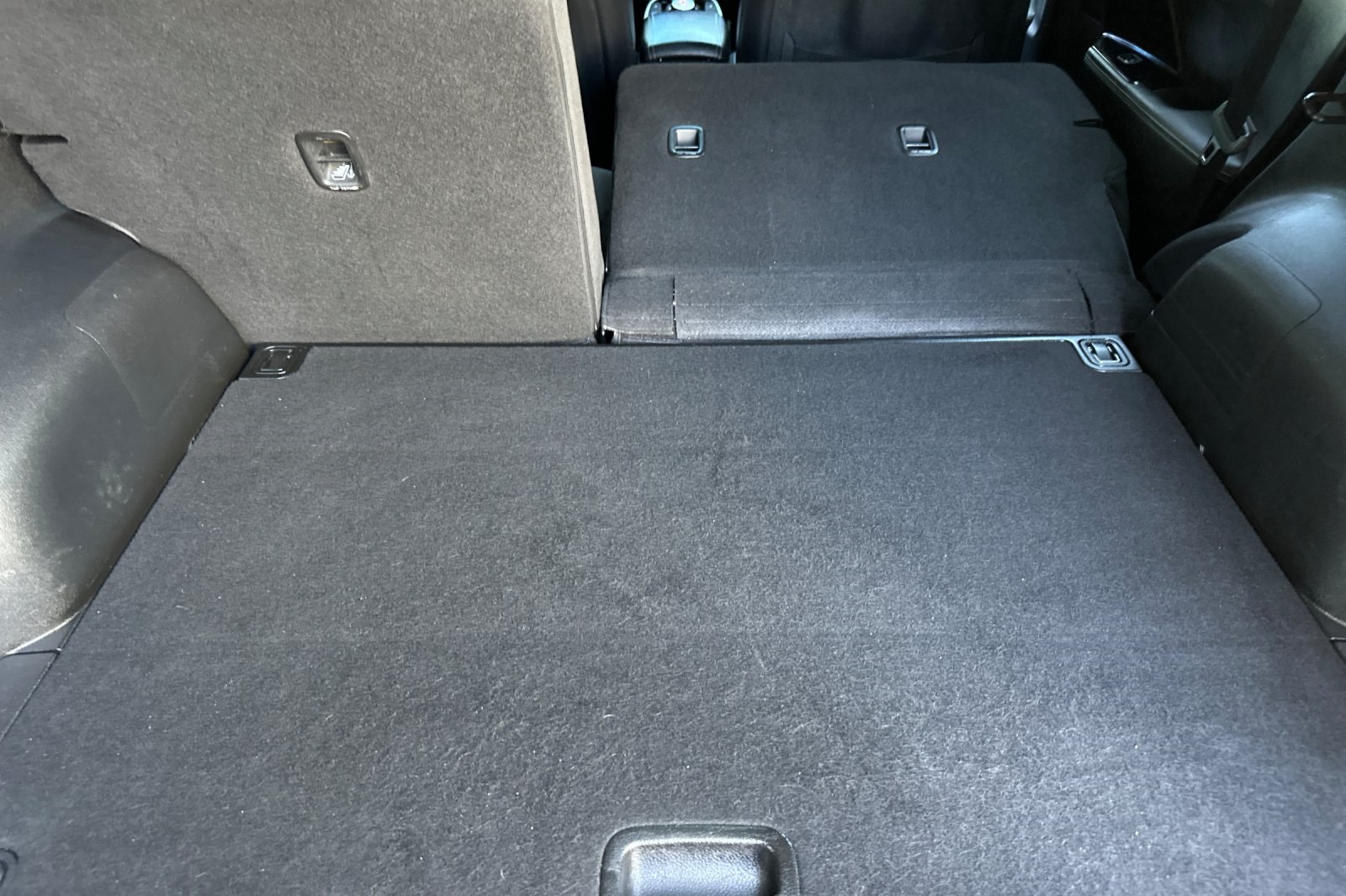 Vehicle image 12 of 25