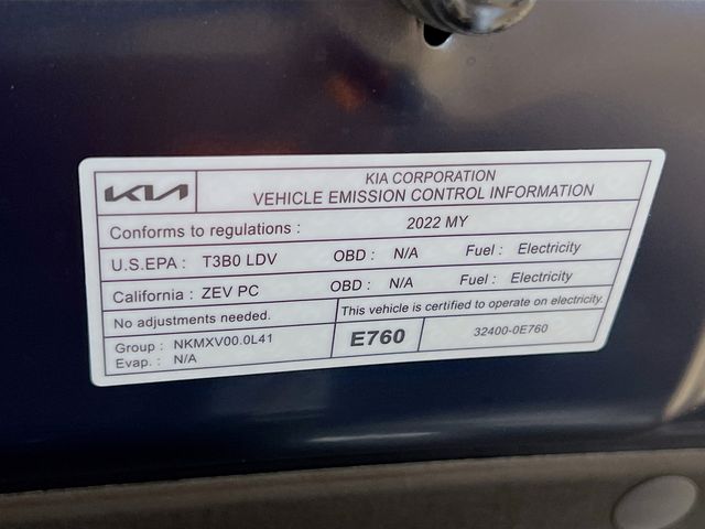 Vehicle image 29 of 32