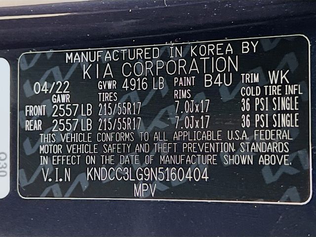 Vehicle image 28 of 32