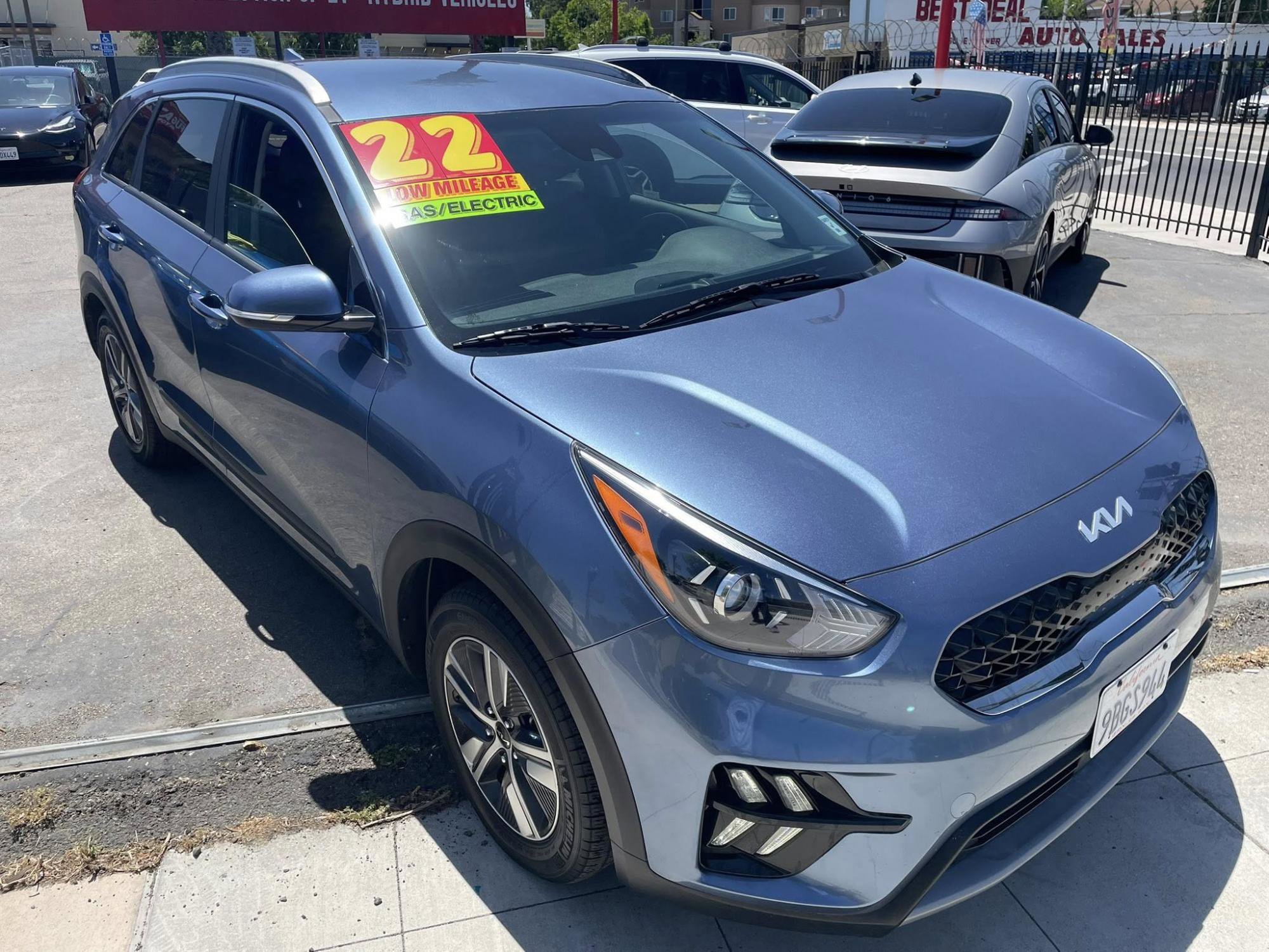 Vehicle image 4 of 13
