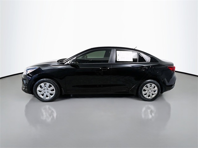 Vehicle image 9 of 42