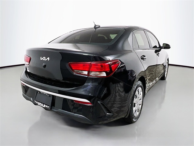 Vehicle image 6 of 42