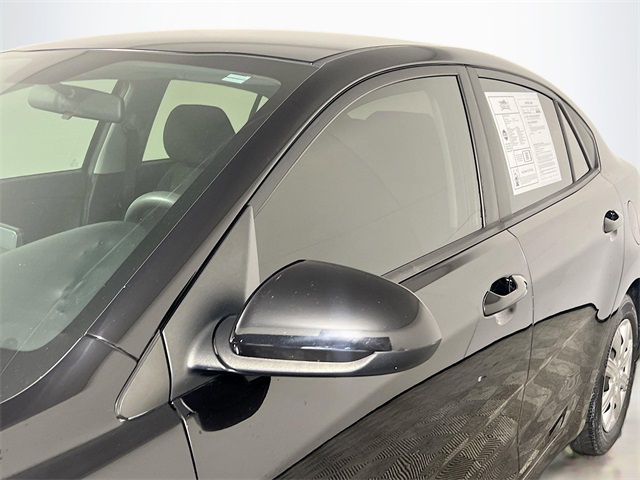 Vehicle image 10 of 42