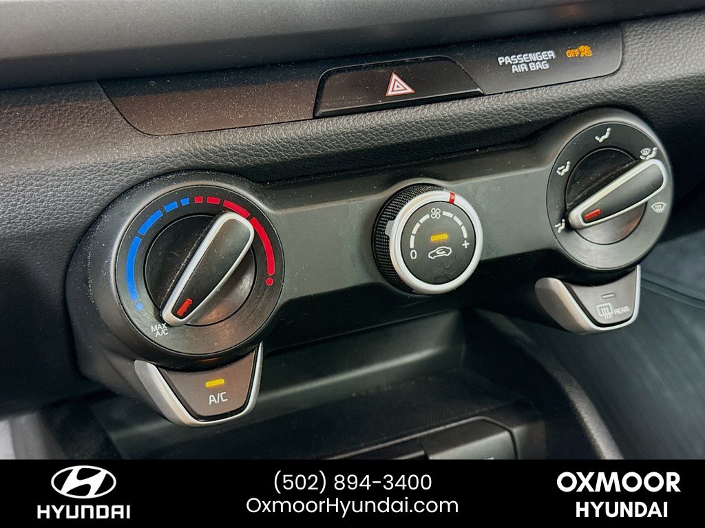 Vehicle image 12 of 29