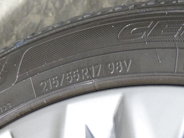 2022 Kia Seltos LX Image 10 of 41