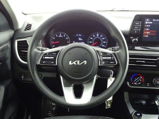 2022 Kia Seltos LX Image 39 of 41