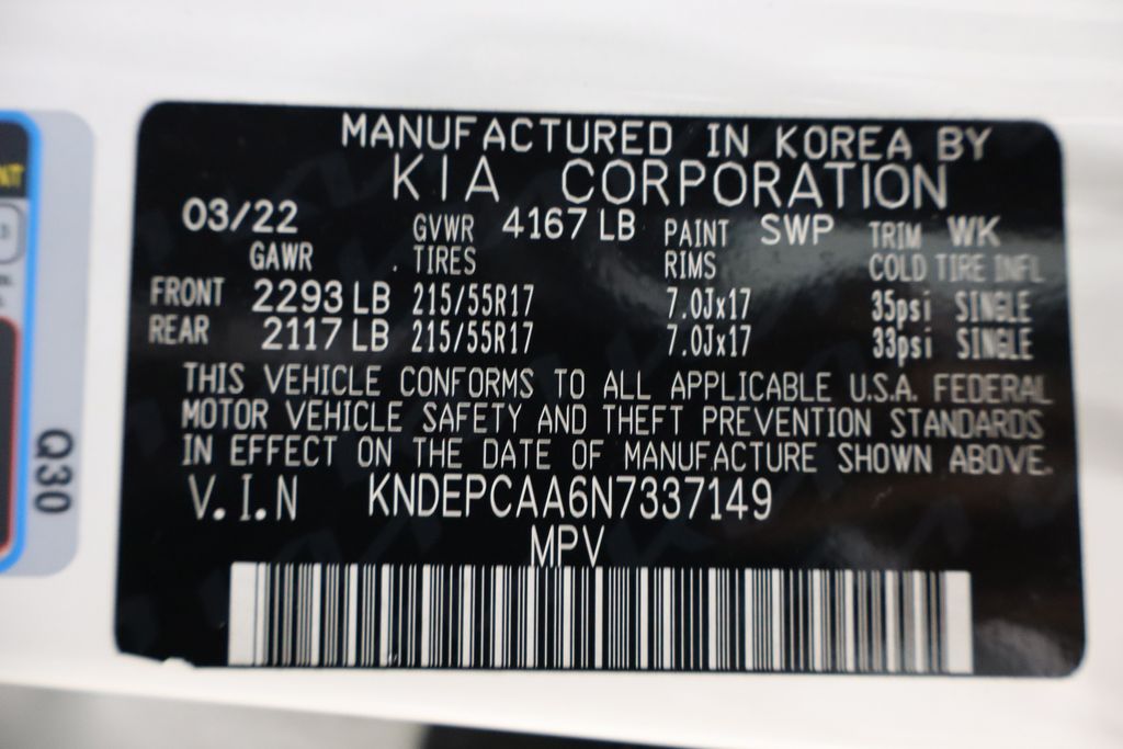 Vehicle image 15 of 37