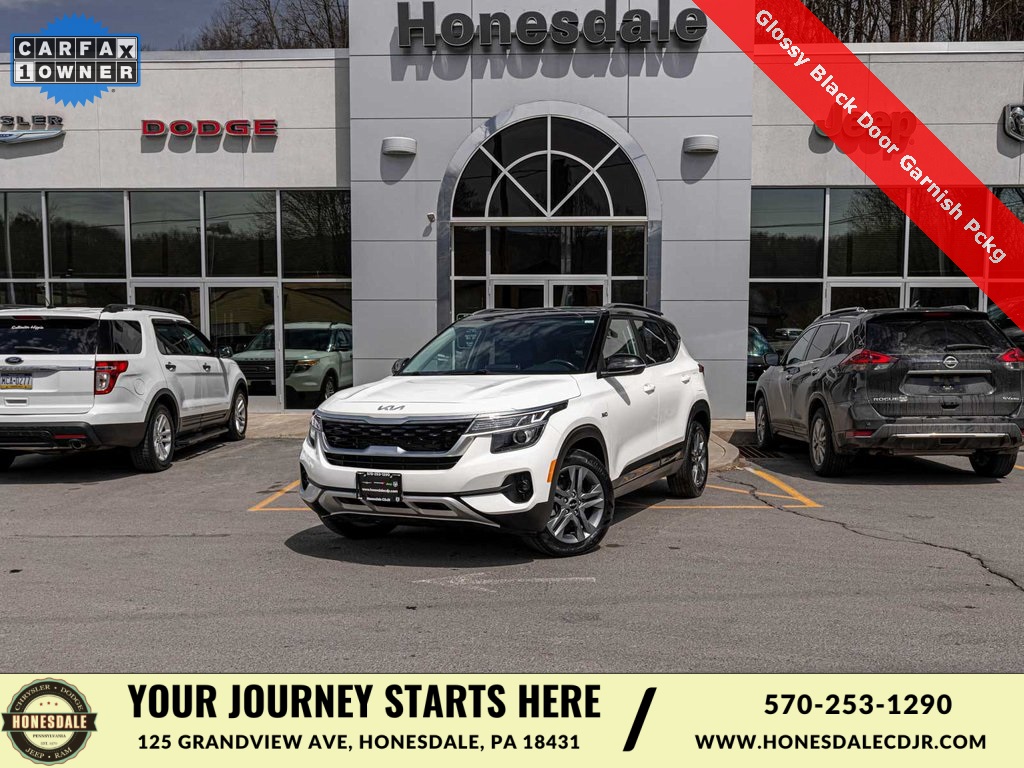 Vehicle image 1 of 40