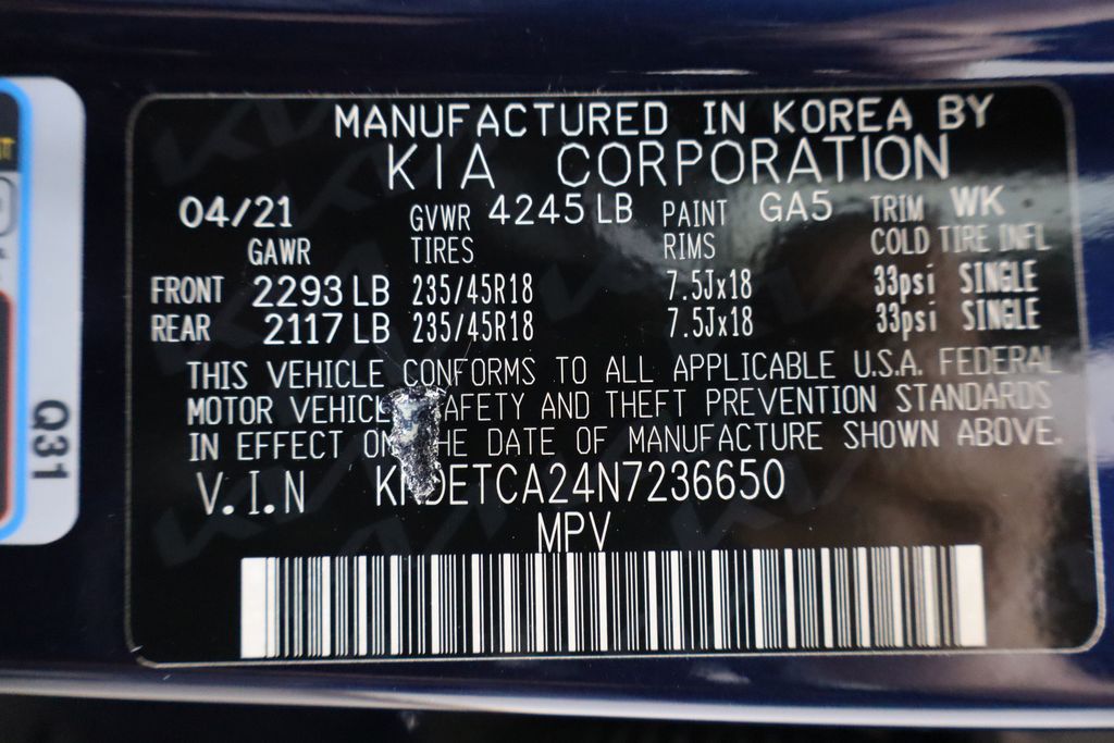 Vehicle image 17 of 44