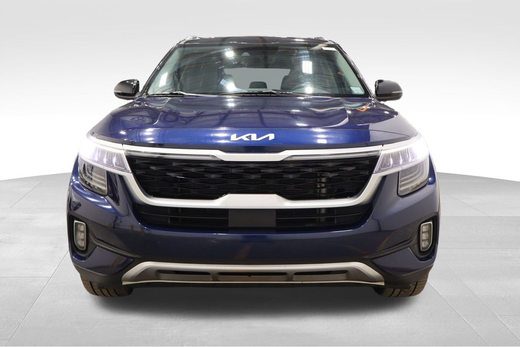 Vehicle image 2 of 44