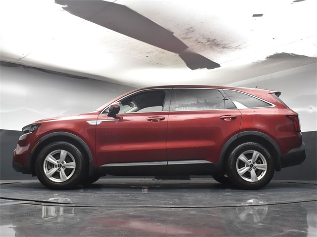 Vehicle image 25 of 48