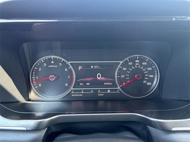Vehicle image 21 of 44