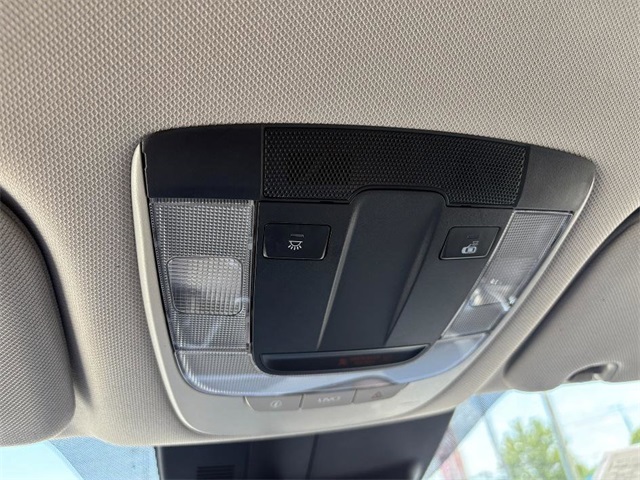 Vehicle image 44 of 44