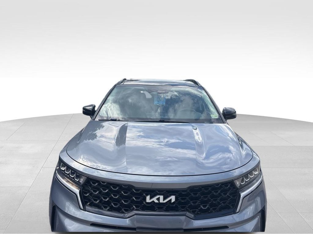 Vehicle image 8 of 51