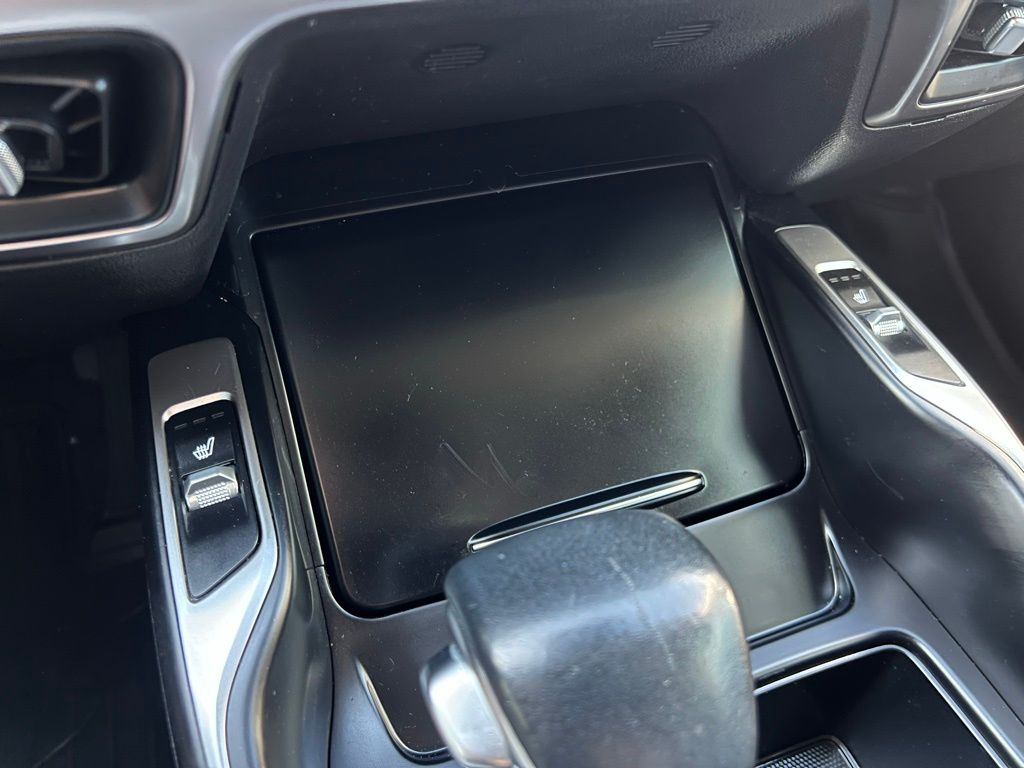 Vehicle image 42 of 58