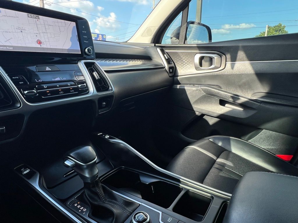 Vehicle image 49 of 58