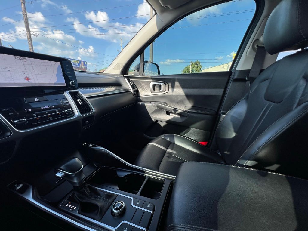 Vehicle image 55 of 58
