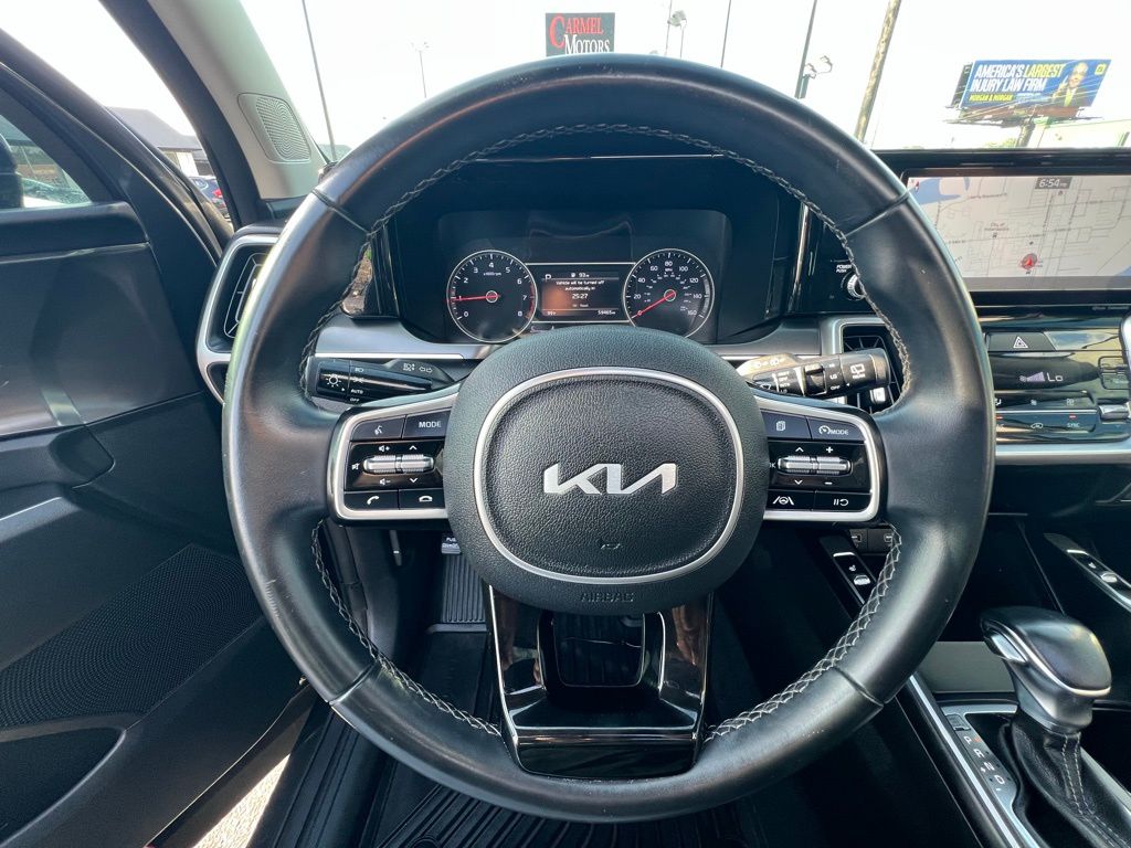 Vehicle image 56 of 58
