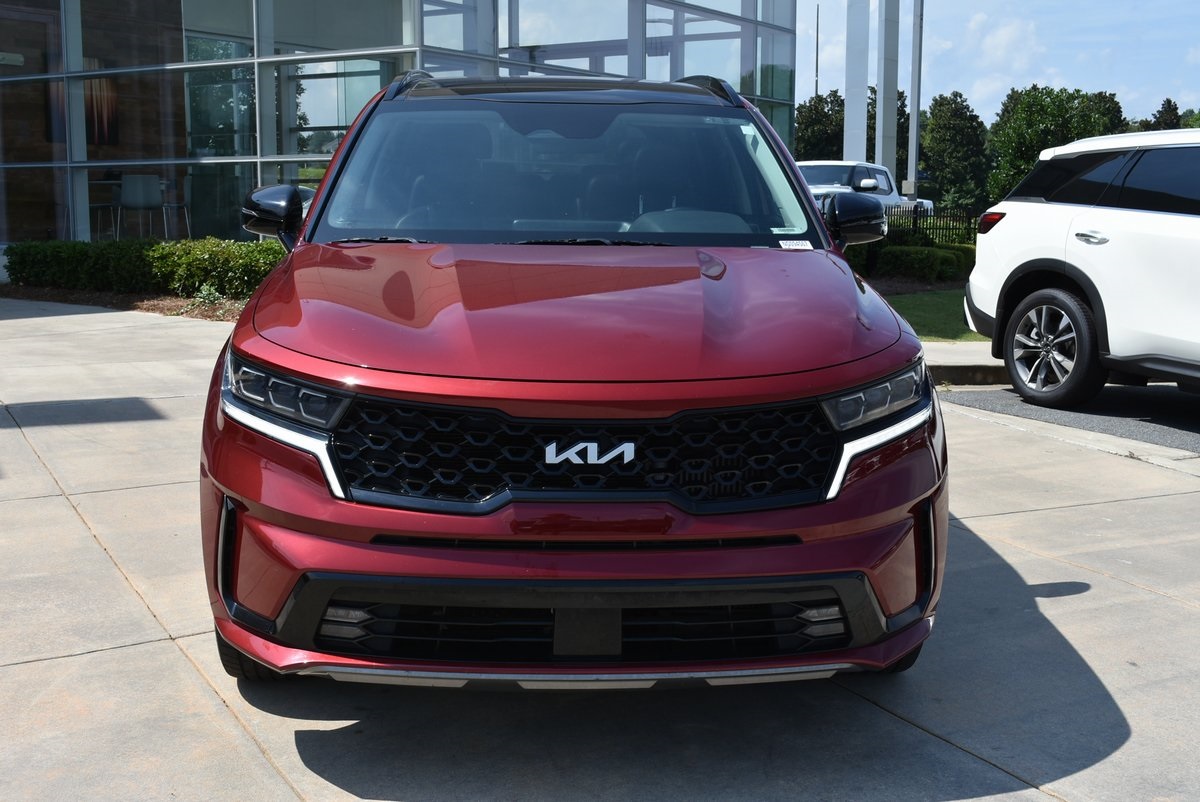 Vehicle image 4 of 38