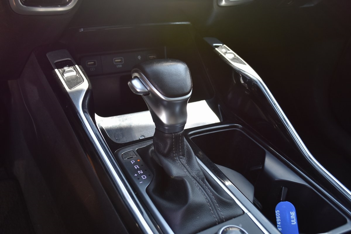 Vehicle image 29 of 38