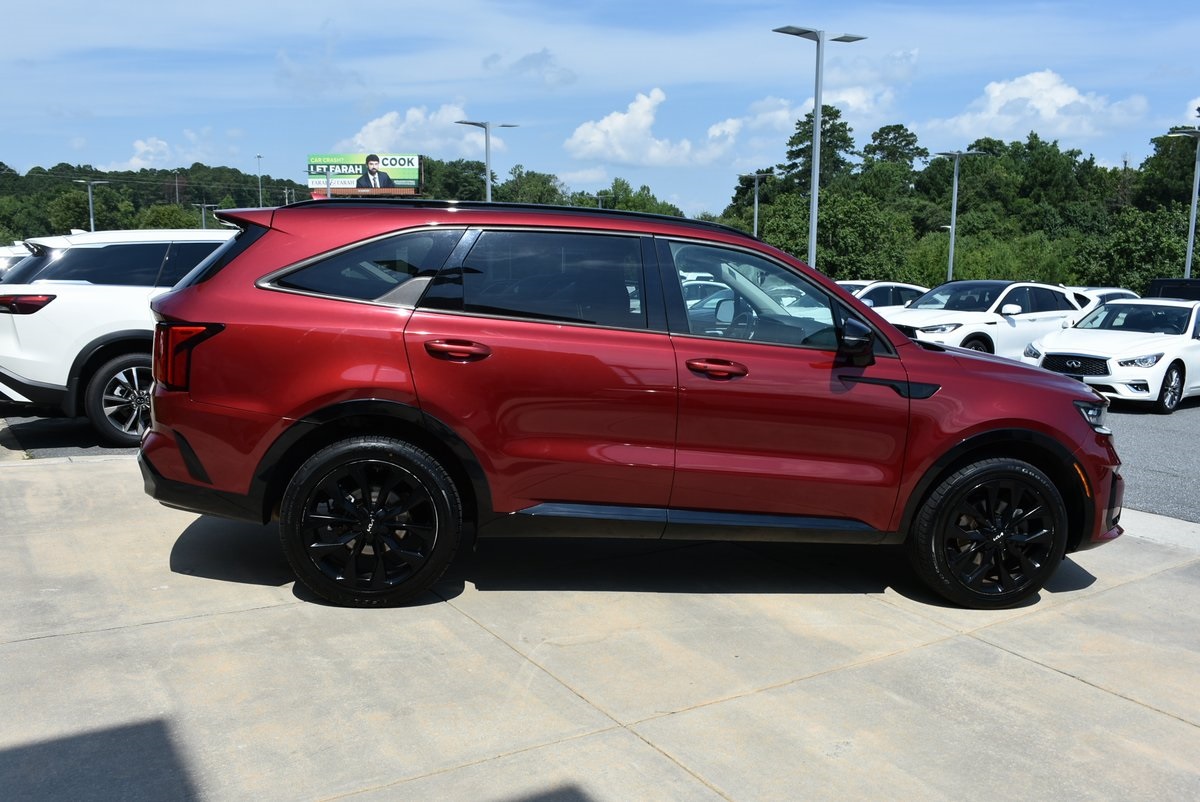 Vehicle image 7 of 38