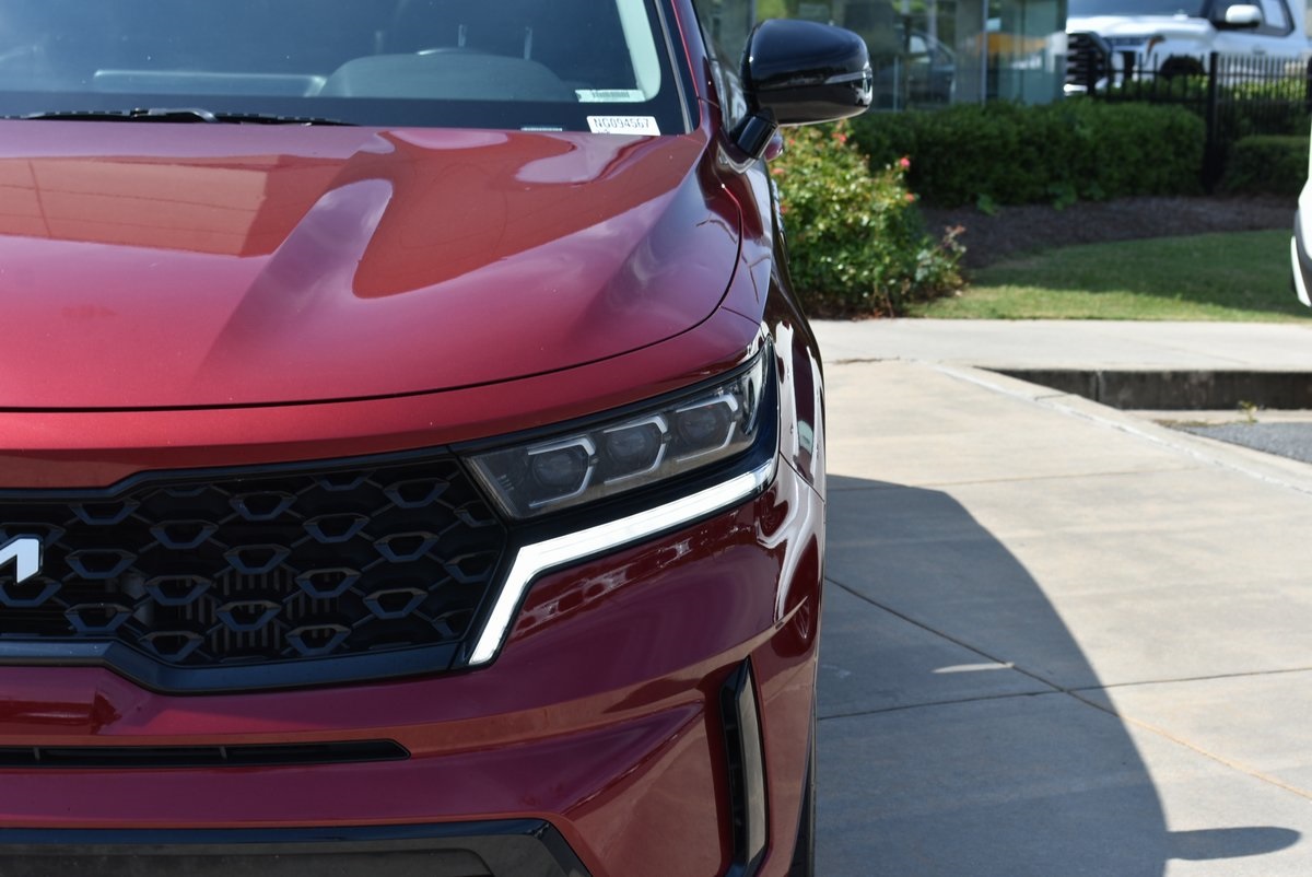 Vehicle image 5 of 38
