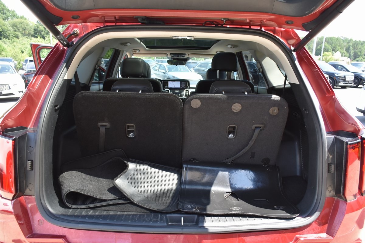 Vehicle image 14 of 38