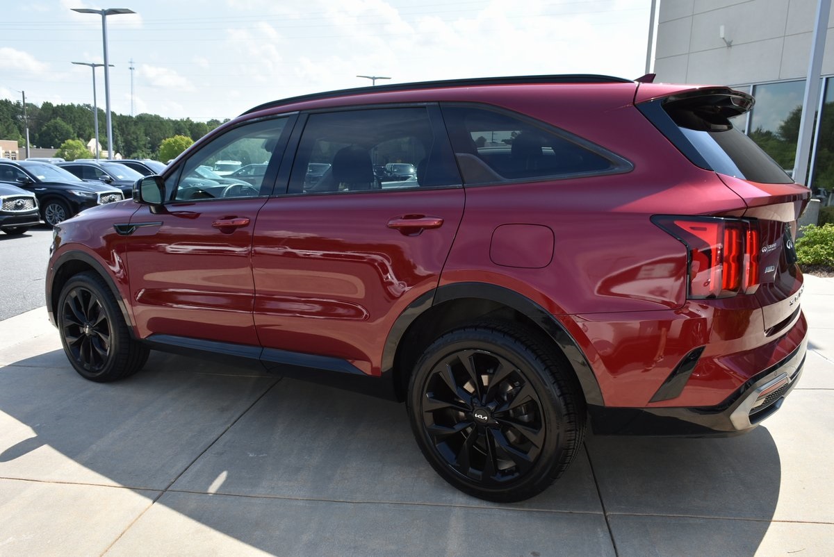 Vehicle image 11 of 38