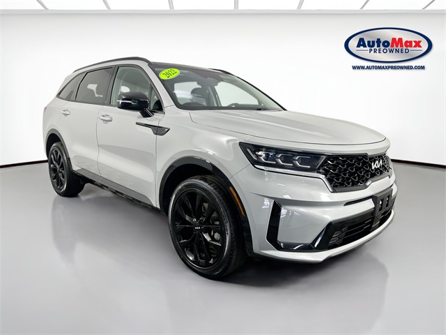 Vehicle image 3 of 42
