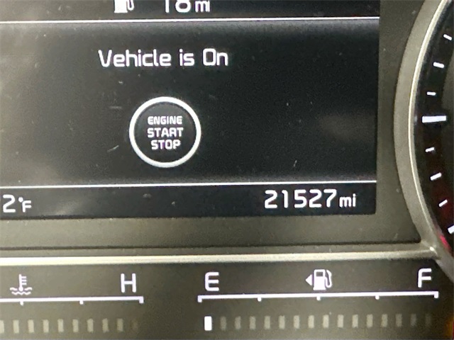 Vehicle image 17 of 42