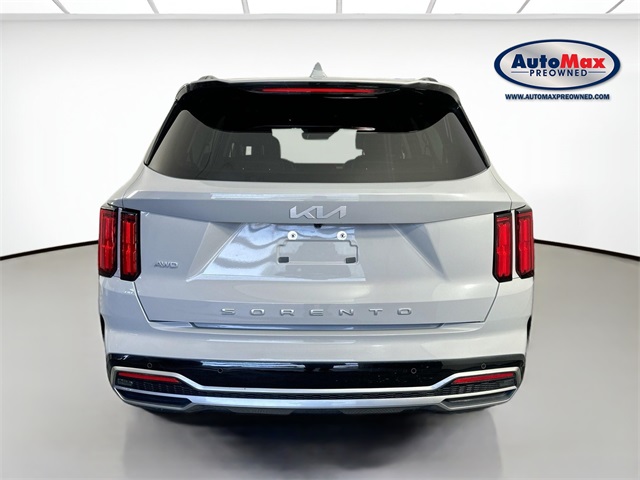 Vehicle image 6 of 42