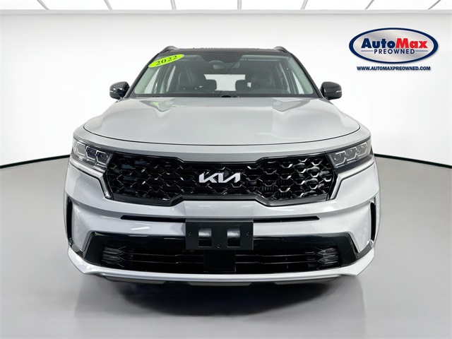 Vehicle image 2 of 42
