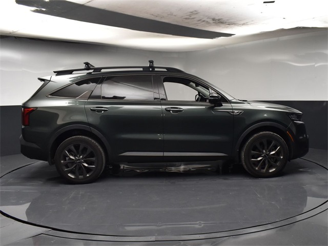 Vehicle image 13 of 50