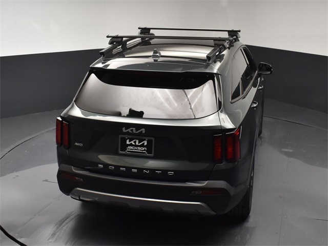 Vehicle image 15 of 50