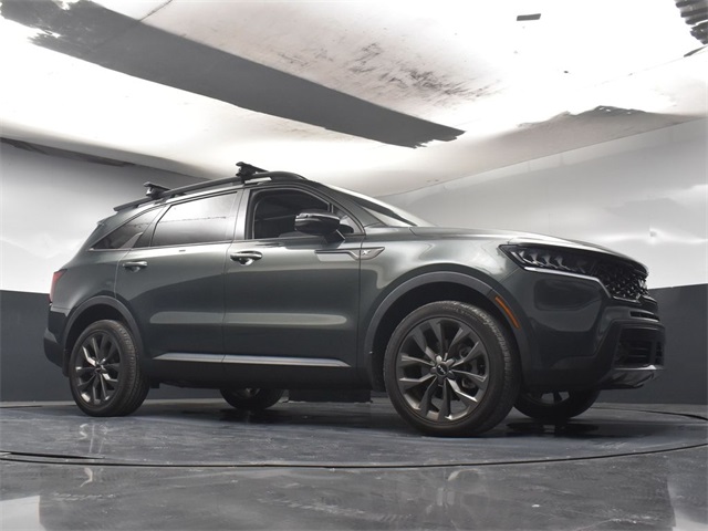 Vehicle image 11 of 50