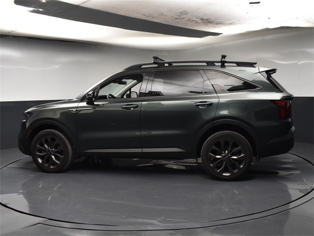 Vehicle image 26 of 50