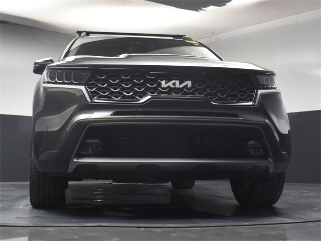 Vehicle image 5 of 50