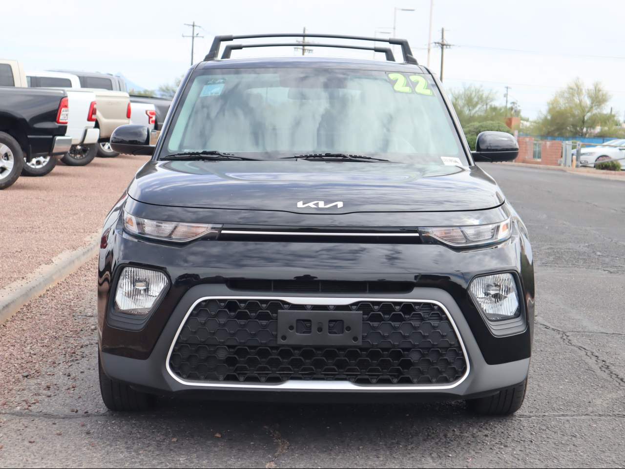 2022 Kia Soul Image 2 of 13