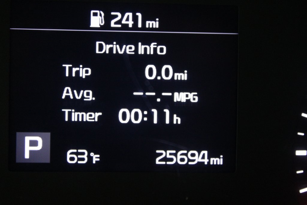 Vehicle image 33 of 41