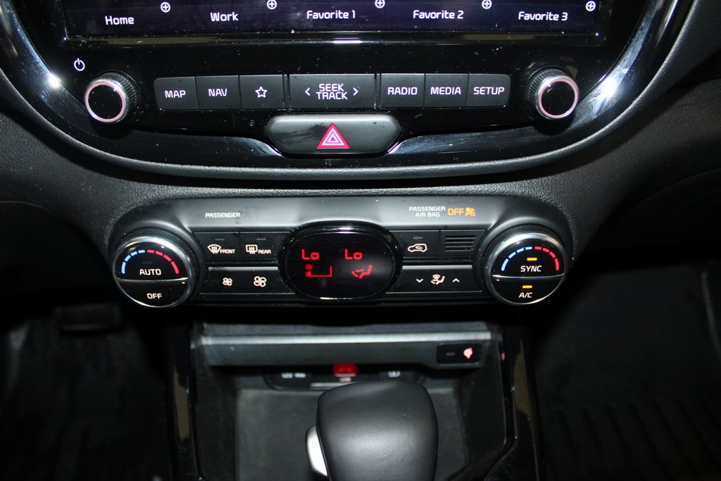 Vehicle image 27 of 41