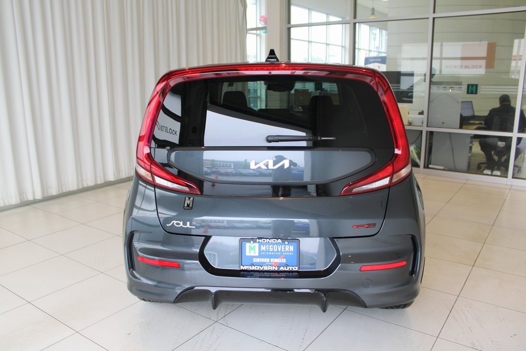 Vehicle image 39 of 41
