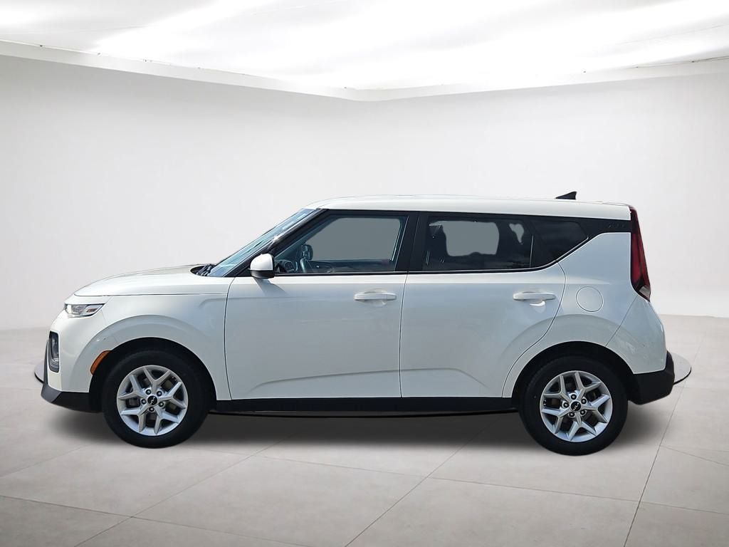 Vehicle image 8 of 27