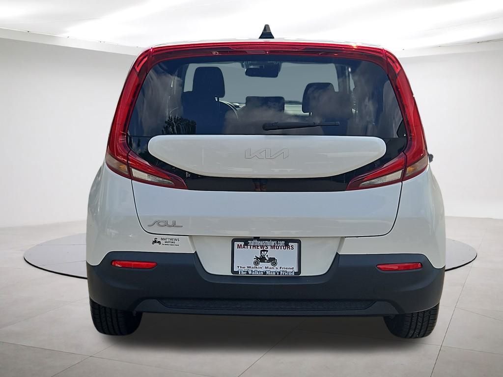 Vehicle image 6 of 27