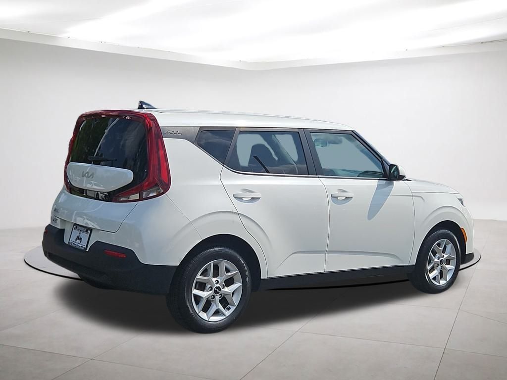 Vehicle image 5 of 27