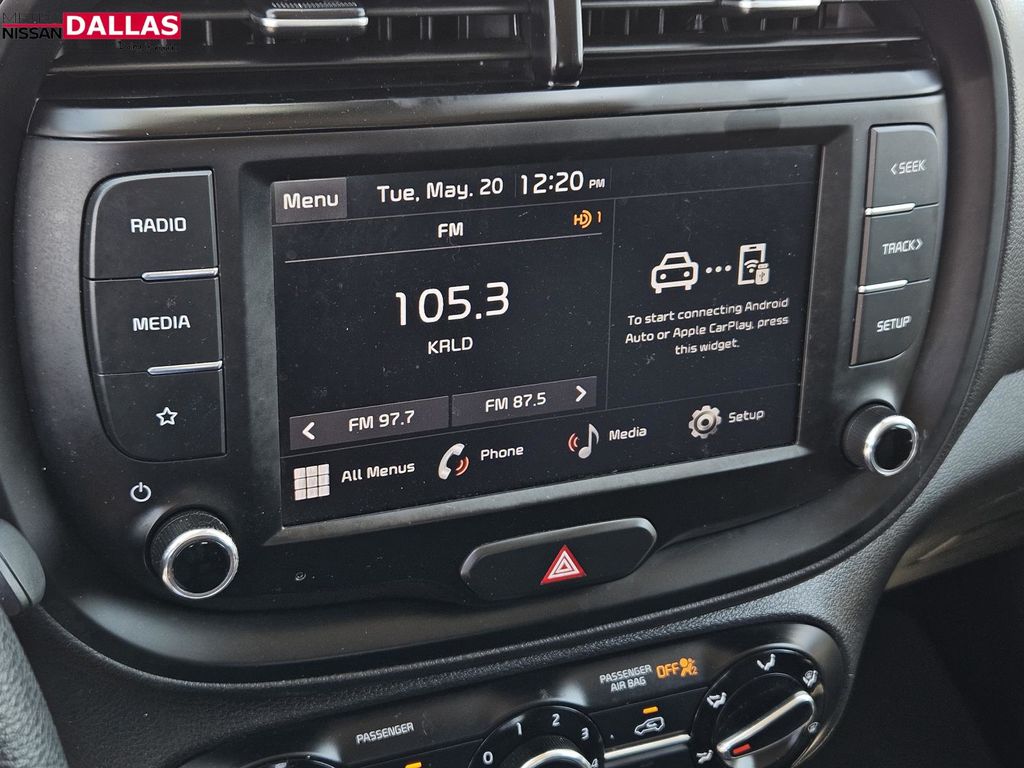 Vehicle image 21 of 30